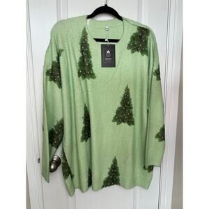 Women's Large Fuzzy Green Christmas Tree Sweater NWT